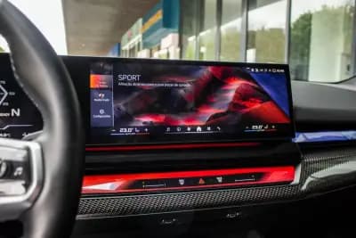 Vendo BMW i5 2023 - 79900 EUR, 17145 km - AUTO.MOTO.pt