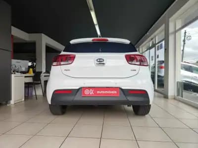 Sell Kia Rio 2018 - 14750 EUR, 46500 km - AUTO.MOTO.pt