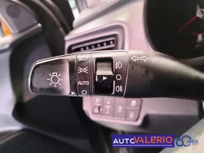 Sell Kia Stonic 2023 - 16950 EUR, 39477 km - AUTO.MOTO.pt