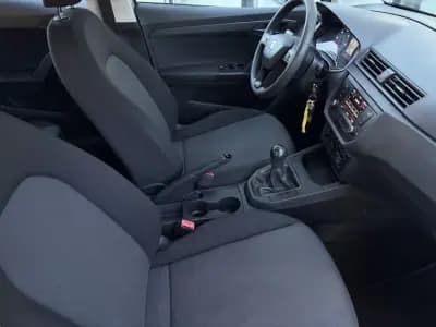 Vendo SEAT Ibiza 2018 - 10900 EUR, 176380 km - AUTO.MOTO.pt