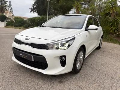 Vendo Kia Rio 2017 - 9899 EUR, 60000 km - AUTO.MOTO.pt