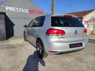 Vendo Volkswagen Golf 2012 - 11750 EUR, 153000 km - AUTO.MOTO.pt