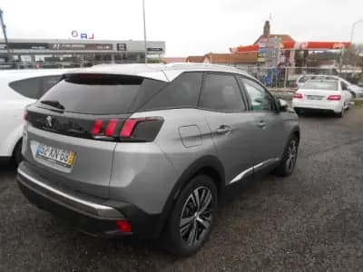 Sell Peugeot 3008 2019 - 19500 EUR, 66067 km - AUTO.MOTO.pt