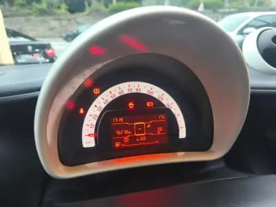 Vendo Smart Fortwo Cabrio 2016 - 9900 EUR, 76000 km - AUTO.MOTO.pt