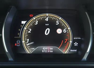 Vendo Renault Mégane 2019 - 43990 EUR, 42000 km - AUTO.MOTO.pt