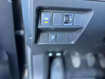 Vendo Nissan Qashqai 2020 - 20900 EUR, 73588 km - AUTO.MOTO.pt