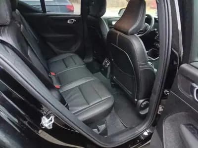 Sell Volvo XC 40 2021 - 29990 EUR, 43368 km - AUTO.MOTO.pt