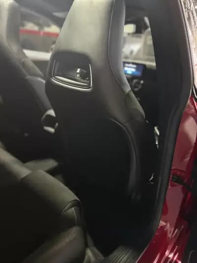 Vendo Mercedes-Benz CLA 200 2020 - 35500 EUR, 41690 km - AUTO.MOTO.pt