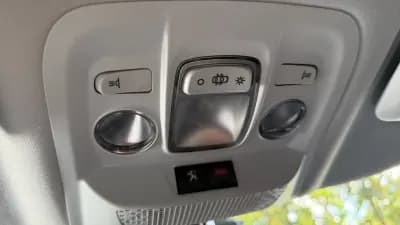 Vendo Peugeot 2008 2018 - 12500 EUR, 103370 km - AUTO.MOTO.pt