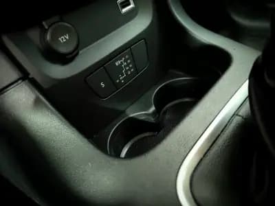 Sell Citroën C3 2019 - 12990 EUR, 60000 km - AUTO.MOTO.pt