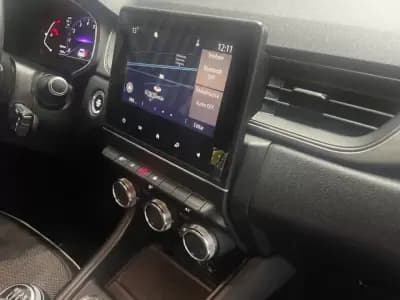 Vendo Renault Captur 2021 - 21740 EUR, 15182 km - AUTO.MOTO.pt