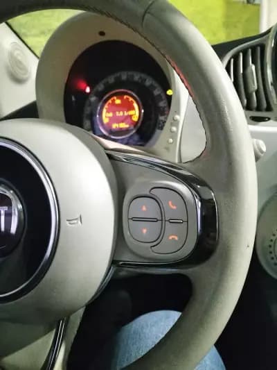 Vendo Fiat 500 2017 - 8490 EUR, 124000 km - AUTO.MOTO.pt