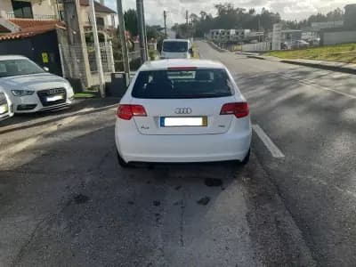 Vendo Audi A3 Sportback 2010 - 9900 EUR, 224980 km - AUTO.MOTO.pt