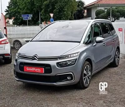 Sell Citroën C4 Spacetourer 2019 - 19900 EUR, 90359 km - AUTO.MOTO.pt