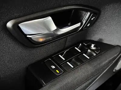 Vendo Land Rover Range Rover Evoque 2015 - 23500 EUR, 152000 km - AUTO.MOTO.pt