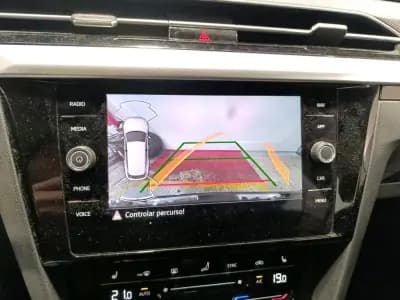 Vendo Volkswagen Arteon Shooting Brake 2021 - 25900 EUR, 113390 km - AUTO.MOTO.pt