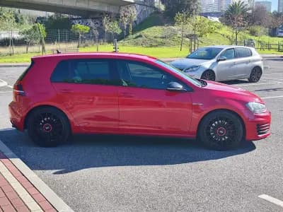 Vendo Volkswagen Golf 2012 - 18480 EUR, 207000 km - AUTO.MOTO.pt