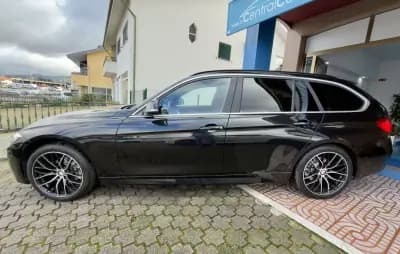 Vendo BMW 318 2016 - 17950 EUR, 172000 km - AUTO.MOTO.pt