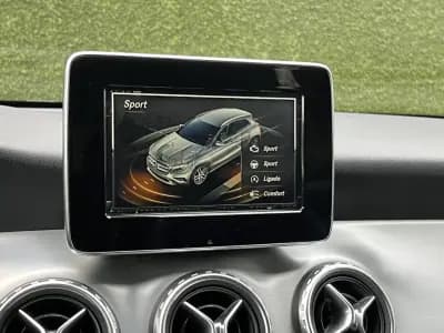 Sell Mercedes-Benz GLA 180 2016 - 22500 EUR, 148000 km - AUTO.MOTO.pt