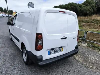 Sell Citroën Berlingo 1.6 HDI L2 3L FRIO + ISOTERMICA 2016 - 14950 EUR, 292742 km - AUTO.MOTO.pt