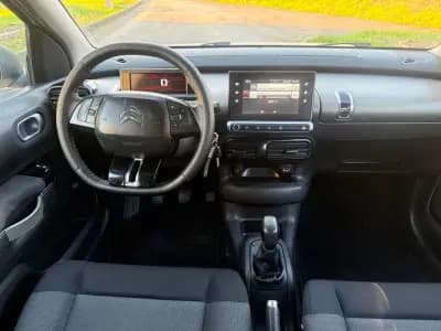 Vendo Citroën C4 Cactus 2015 - 9650 EUR, 151000 km - AUTO.MOTO.pt