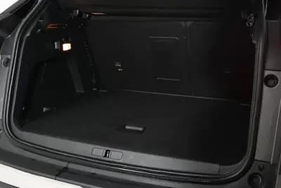 Vendo Peugeot 3008 2023 - 32750 EUR, 45000 km - AUTO.MOTO.pt