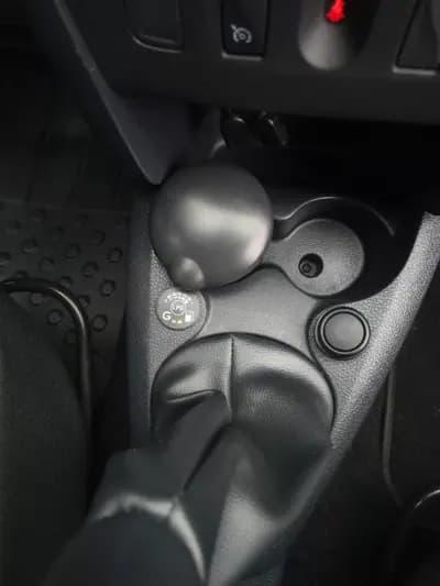 Vendo Dacia Sandero 2020 - 10400 EUR, 108000 km - AUTO.MOTO.pt