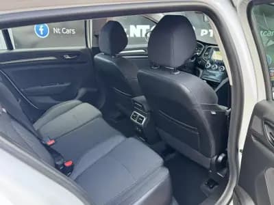 Sell Renault Mégane Sport Tourer 2023 - 24900 EUR, 16217 km - AUTO.MOTO.pt