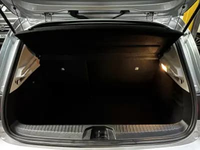 Vendo Renault Clio 2022 - 14990 EUR, 132900 km - AUTO.MOTO.pt