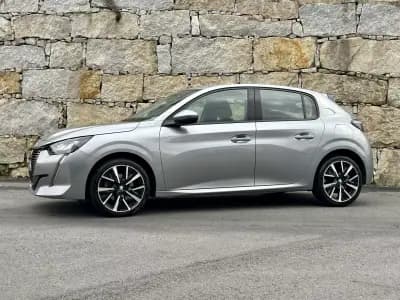 Sell Peugeot 208 2020 - 12900 EUR, 152000 km - AUTO.MOTO.pt