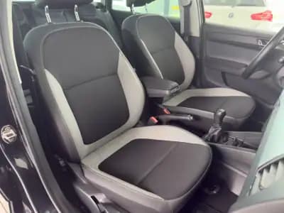 Vendo Skoda Fabia Break 2016 - 8490 EUR, 184591 km - AUTO.MOTO.pt