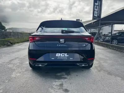 Vendo SEAT Leon 2020 - 19990 EUR, 35000 km - AUTO.MOTO.pt