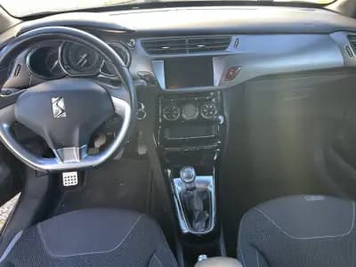 Sell DS DS3 2017 - 13500 EUR, 140650 km - AUTO.MOTO.pt