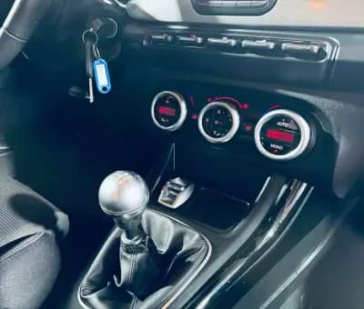 Vendo Alfa Romeo Giulietta 2012 - 13750 EUR, 119336 km - AUTO.MOTO.pt