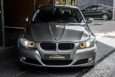 Sell BMW 318 2009 - 8990 EUR, 251602 km - AUTO.MOTO.pt