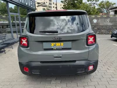 Sell Jeep Renegade 2022 - 24900 EUR, 72741 km - AUTO.MOTO.pt