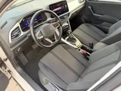 Vendo Volkswagen Amarok 2023 - 27900 EUR, 51200 km - AUTO.MOTO.pt