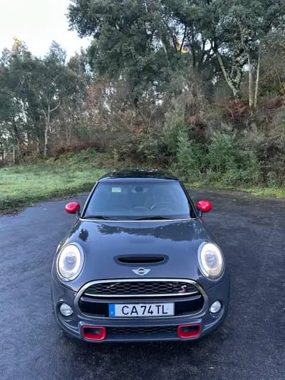 Vendo MINI Cooper 2014 - 15000 EUR, 160000 km - AUTO.MOTO.pt