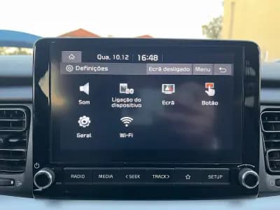 Sell Kia Stonic 2022 - 13750 EUR, 93000 km - AUTO.MOTO.pt