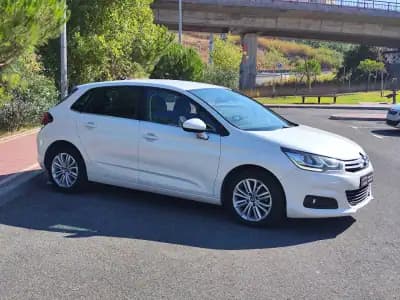 Sell Citroën C4 2015 - 9980 EUR, 157000 km - AUTO.MOTO.pt