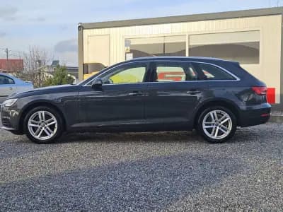 Vendo Audi A4 Avant 2018 - 22800 EUR, 104924 km - AUTO.MOTO.pt