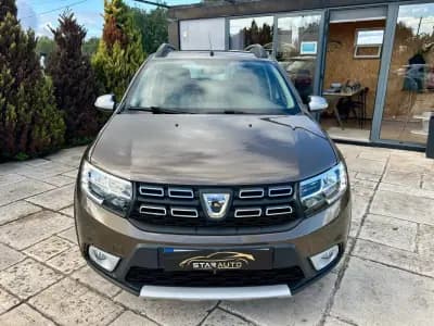 Vendo Dacia Sandero 2018 - 12990 EUR, 62097 km - AUTO.MOTO.pt