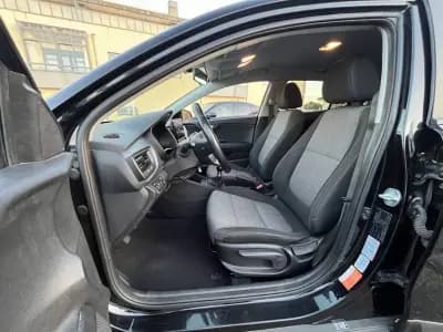 Sell Kia Stonic 2022 - 13750 EUR, 93000 km - AUTO.MOTO.pt