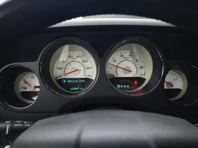 Sell Dodge Challenger 2013 - 53950 EUR, 103962 km - AUTO.MOTO.pt