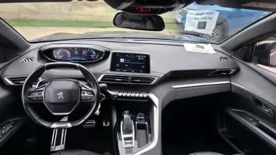 Vendo Peugeot 5008 2019 - 17990 EUR, 131000 km - AUTO.MOTO.pt