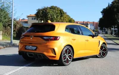 Vendo Renault Mégane 2019 - 43990 EUR, 42000 km - AUTO.MOTO.pt