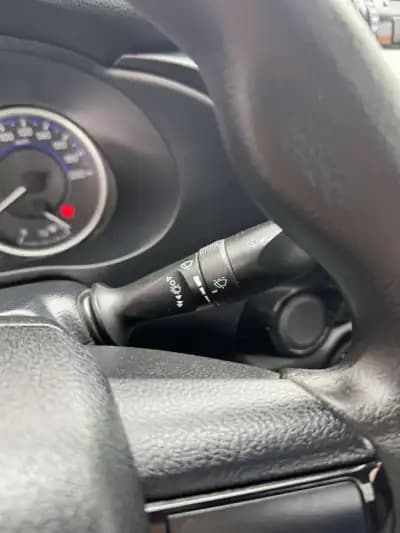 Sell Toyota Hilux 2018 - 25900 EUR, 240740 km - AUTO.MOTO.pt