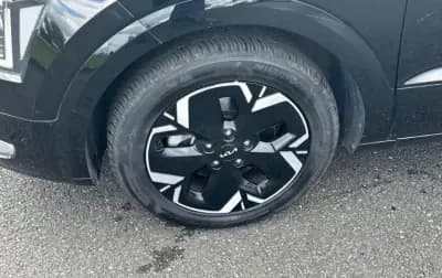 Sell Kia e-Niro 2023 - 26500 EUR, 42000 km - AUTO.MOTO.pt