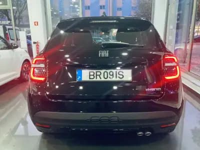 Vendo Fiat 600 2025 - 23800 EUR, 17707 km - AUTO.MOTO.pt