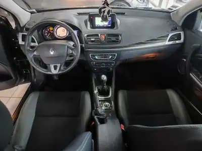 Sell Renault Mégane Sport Tourer 2009 - 5750 EUR, 210000 km - AUTO.MOTO.pt